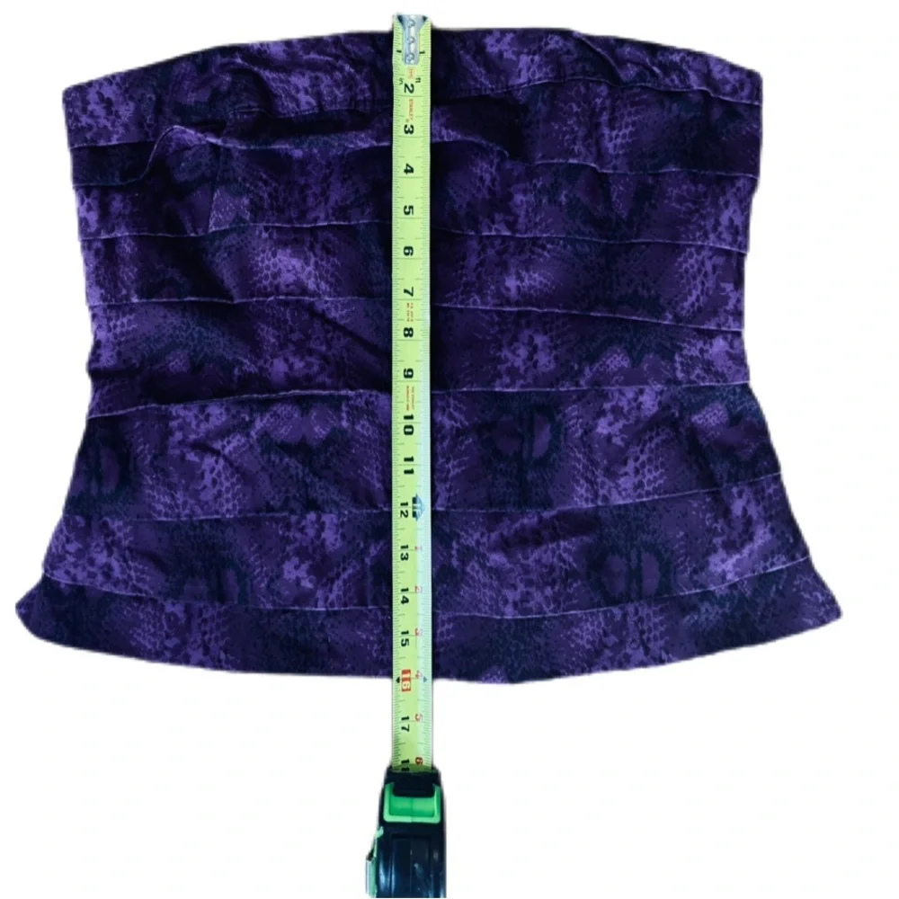 White House Black Market Purple Black Snake Print Bustier Top 12 EUC - Picture 8 of 9